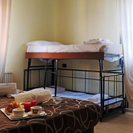 Hotel Canasta Rimini Esterno foto