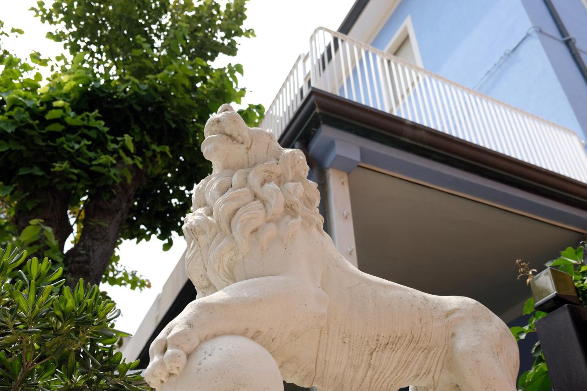 Hotel Canasta Rimini Esterno foto