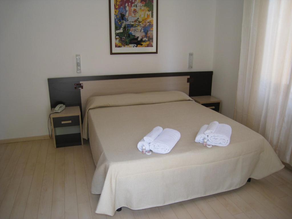 Hotel Canasta Rimini Camera foto